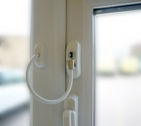 Window Restrictors (White)